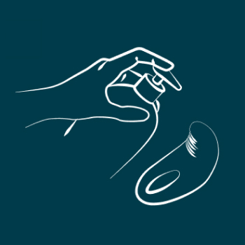 Hold the button for 2 secs to turn ROMP Juke on. Apply water-based lube to the inside of the ring and the penis. The more the merrier.